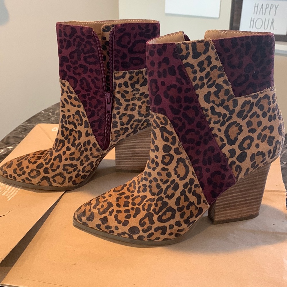 Crown Vintage booties